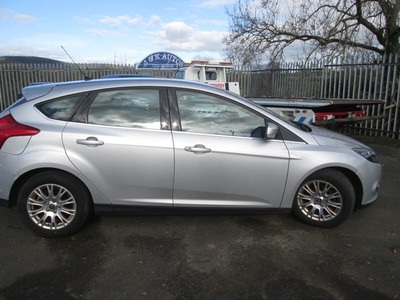 2012 - Ford Focus Manual