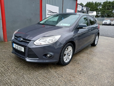 2012 - Ford Focus Manual