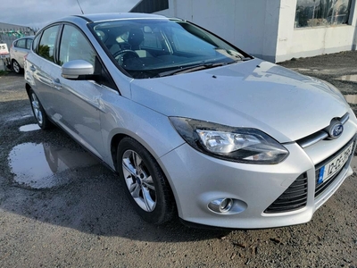 2012 - Ford Focus Manual