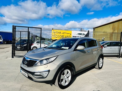 2012 - Kia Sportage Manual