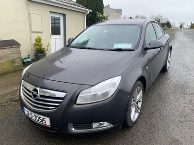 2012 - Opel Insignia Manual