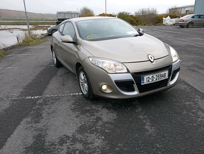 2012 - Renault Megane Manual