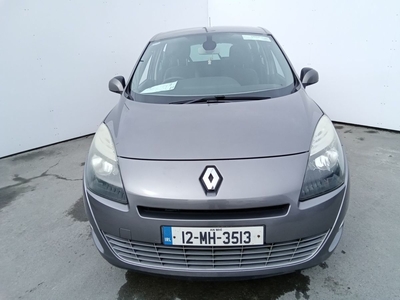 2012 - Renault Scenic Manual