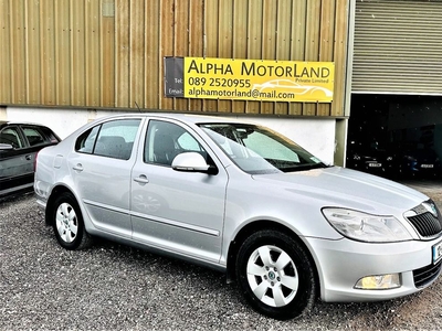 2012 - Skoda Octavia Manual