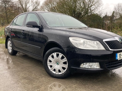 2012 - Skoda Octavia Manual