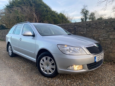 2012 - Skoda Octavia Manual