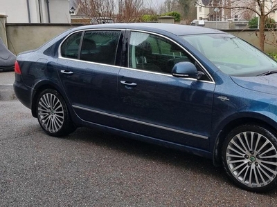 2012 - Skoda Superb Manual