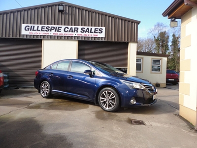 2012 - Toyota Avensis Manual