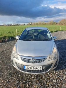 2012 - Vauxhall Corsa ---