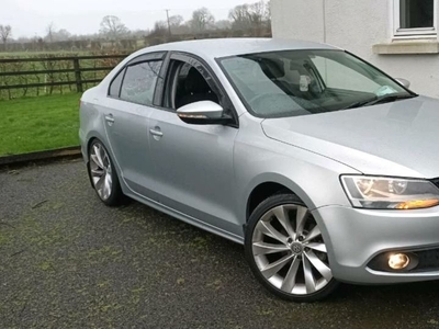 2012 - Volkswagen Jetta Manual