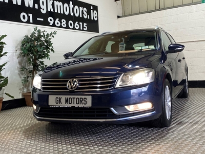 2012 - Volkswagen Passat Automatic