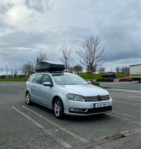 2012 - Volkswagen Passat Manual