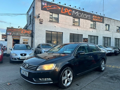 2012 - Volkswagen Passat Manual