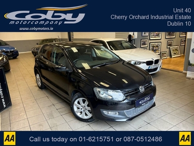 2012 - Volkswagen Polo Automatic