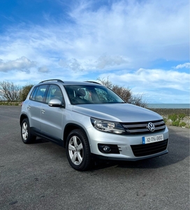 2012 - Volkswagen Tiguan Manual