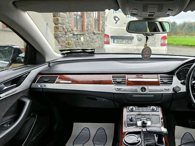 2013 - Audi A8 Automatic