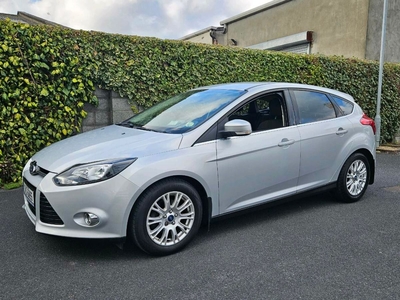 2013 - Ford Focus Manual