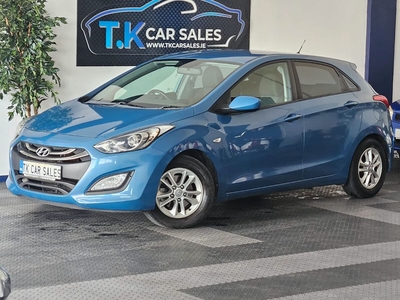 2013 - Hyundai i30 Manual