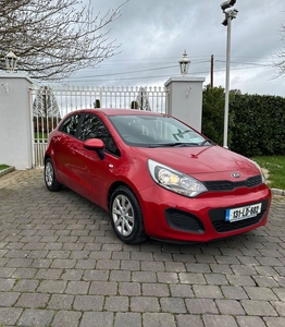 2013 - Kia Rio Manual