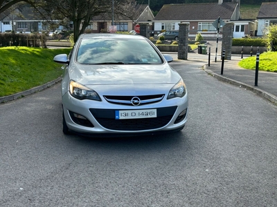 2013 - Opel Astra Manual