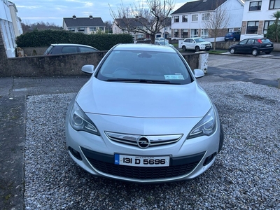 2013 - Opel Astra Manual