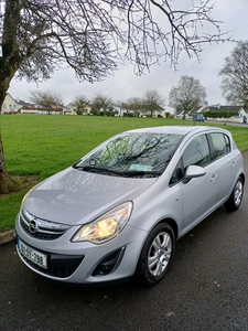 2013 - Opel Corsa Manual