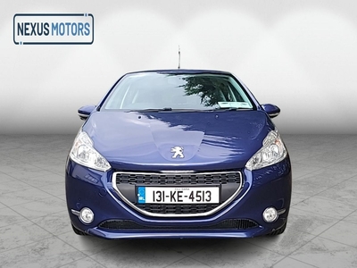 2013 - Peugeot 208 Manual