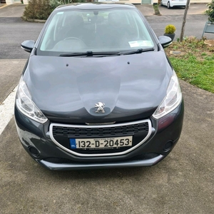 2013 - Peugeot 208 Manual