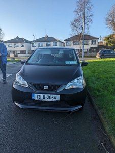 2013 - SEAT MII Manual