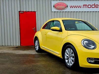 2013 - Volkswagen Beetle Automatic