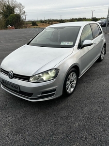 2013 - Volkswagen Golf Manual