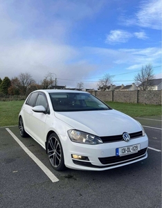 2013 - Volkswagen Golf Manual