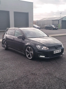 2013 - Volkswagen Golf Manual