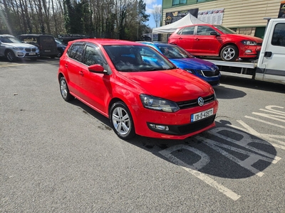 2013 - Volkswagen Polo Automatic