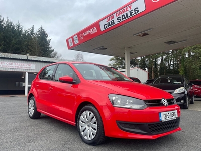 2013 - Volkswagen Polo Manual