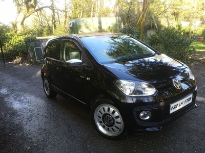 2013 - Volkswagen Up! Automatic