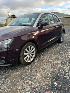 2014 - Audi A1 Manual