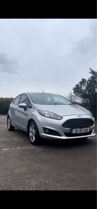 2014 - Ford Fiesta Manual