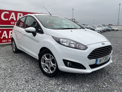 2014 - Ford Fiesta Manual