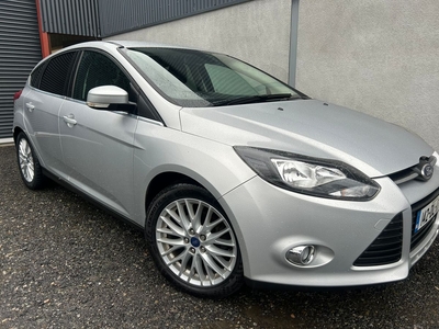 2014 - Ford Focus Manual