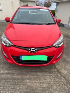 2014 - Hyundai i20 Manual