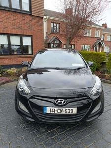 2014 - Hyundai i30 Manual