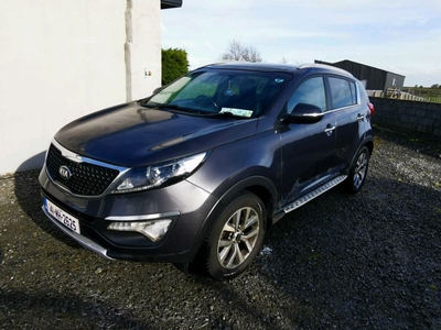 2014 - Kia Sportage Manual