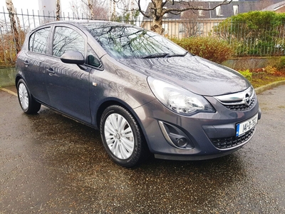 2014 - Opel Corsa Manual