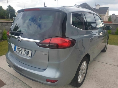 2014 - Opel Zafira Manual