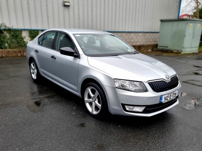 2014 - Skoda Octavia Manual