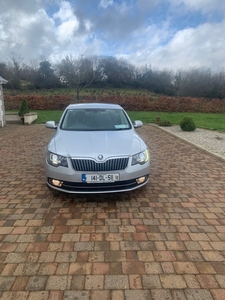 2014 - Skoda Superb Manual