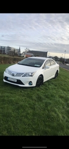 2014 - Toyota Avensis Manual