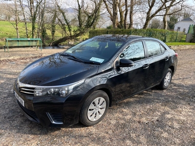 2014 - Toyota Corolla Manual