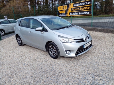 2014 - Toyota Verso Manual